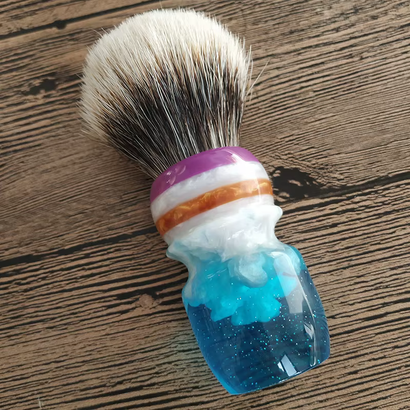 Dscosmetic Coral Manchurian deux brosses à raser en poils de blaireau avec manche en résine pour le