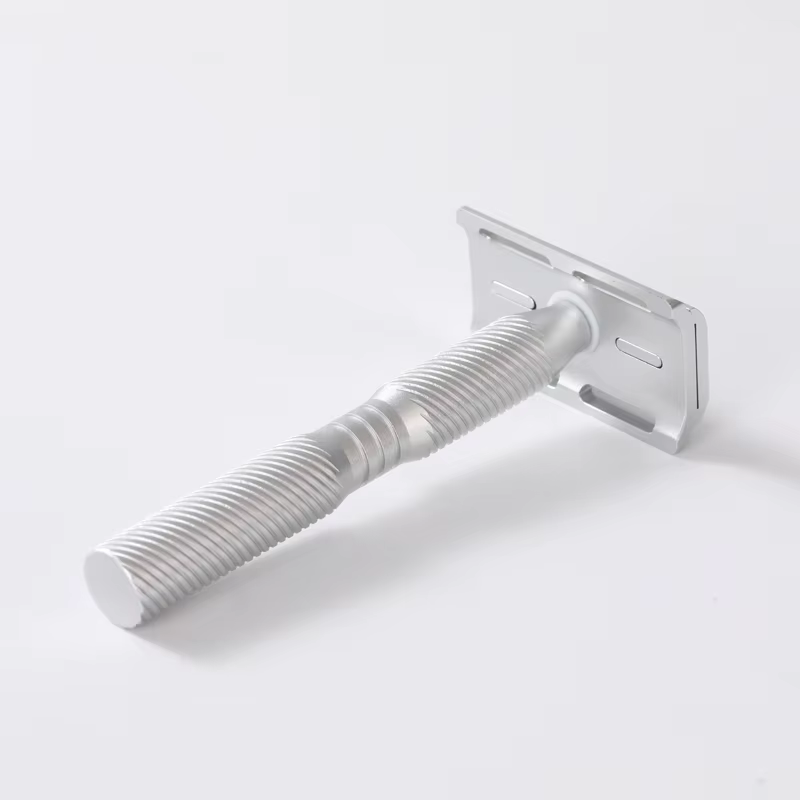 Rasoir de sécurité léger YAQI Ghost (version aluminium)
