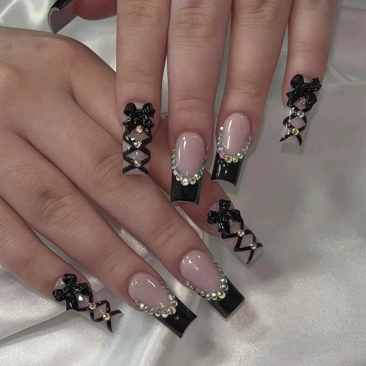 24 pièces noir français presse sur faux ongles diamants arc conception faux ongles élégant paillette