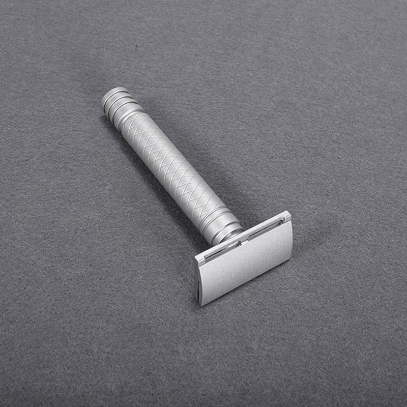 Rasoir léger en alliage d'aluminium à Double tranchant pour hommes, sécurité manuelle CNC, poignée a
