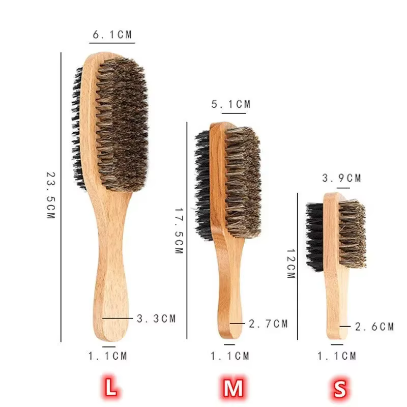 Brosse à barbe avec manche en bois naturel et poils pour le soin et le coiffage des hommes
