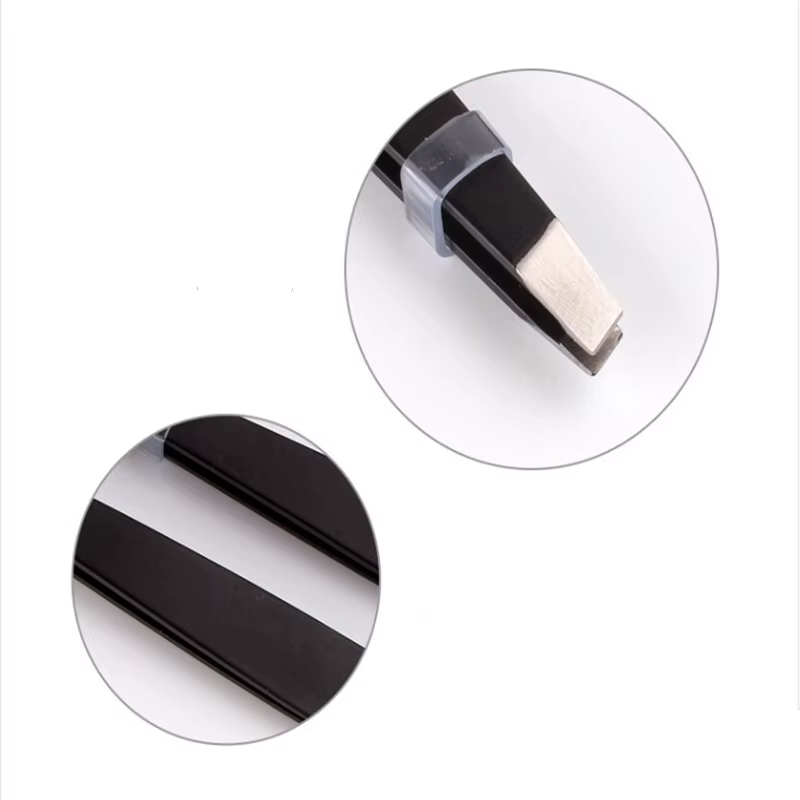 Pince à sourcils noire en acier inoxydable