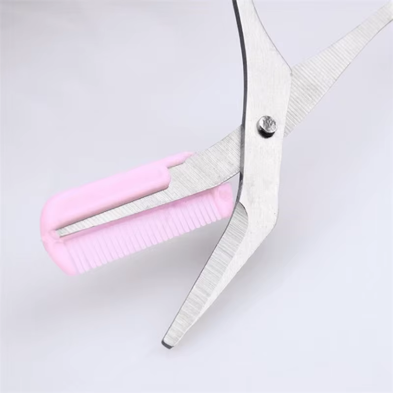 Ciseaux de précision pour sourcils avec peigne
