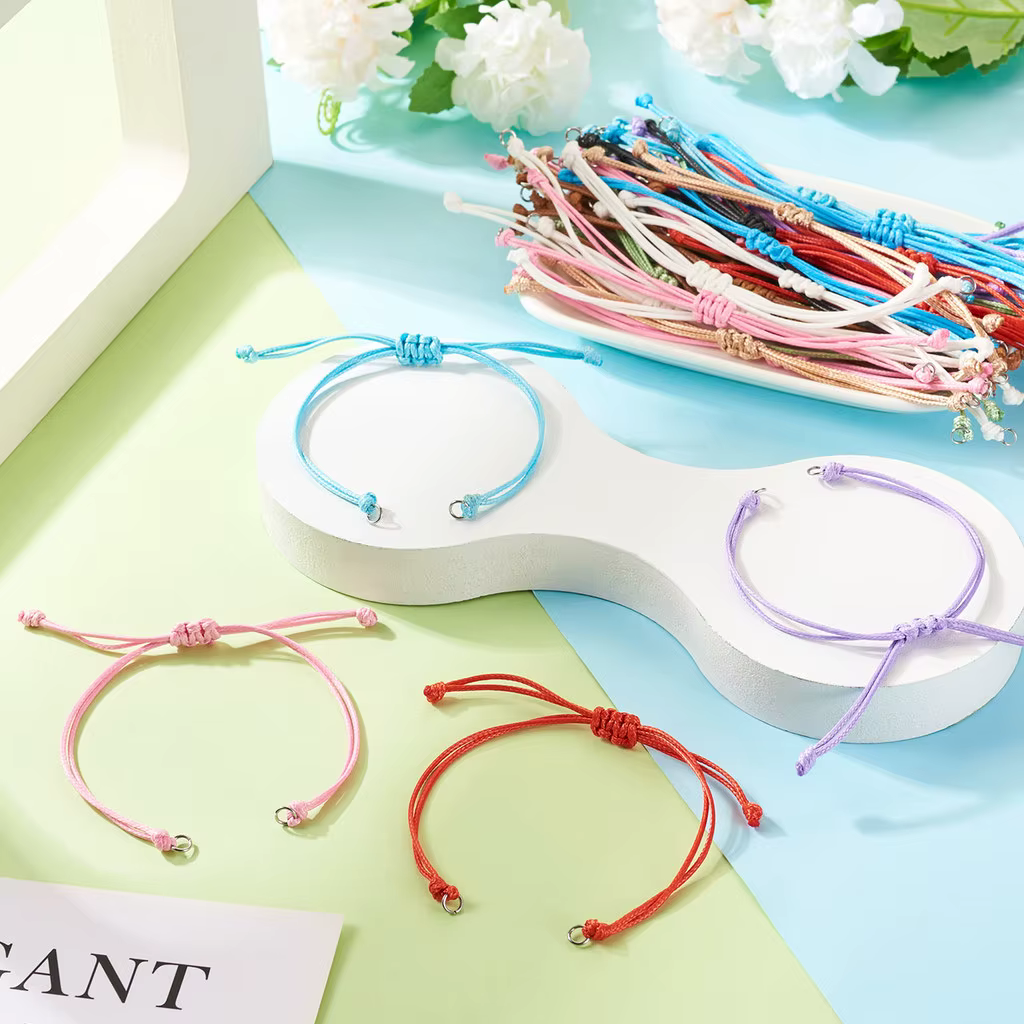 50 pièces de cordon en polyester ciré de 10 couleurs mélangées pour la fabrication de bracelets d'amitié DIY, fournitures de perlage, 5-1/2~11 pouces (14~28 cm)