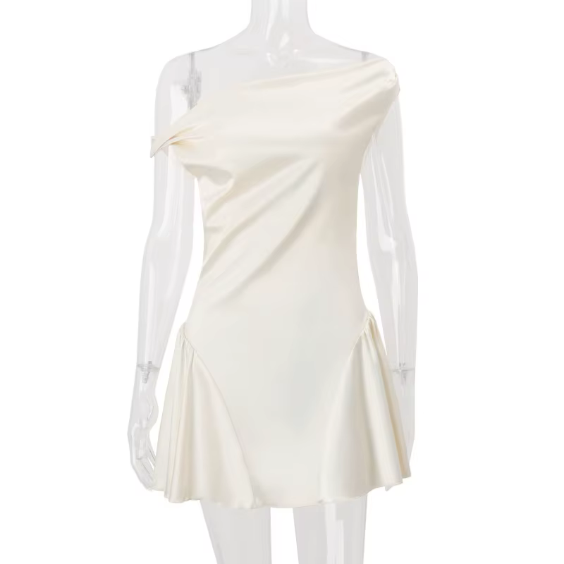 Robe Courte en Satin Taille Cintrée pour Femme, Collection Automne 2026, Style Français Sexy et Doux, Pure Désir