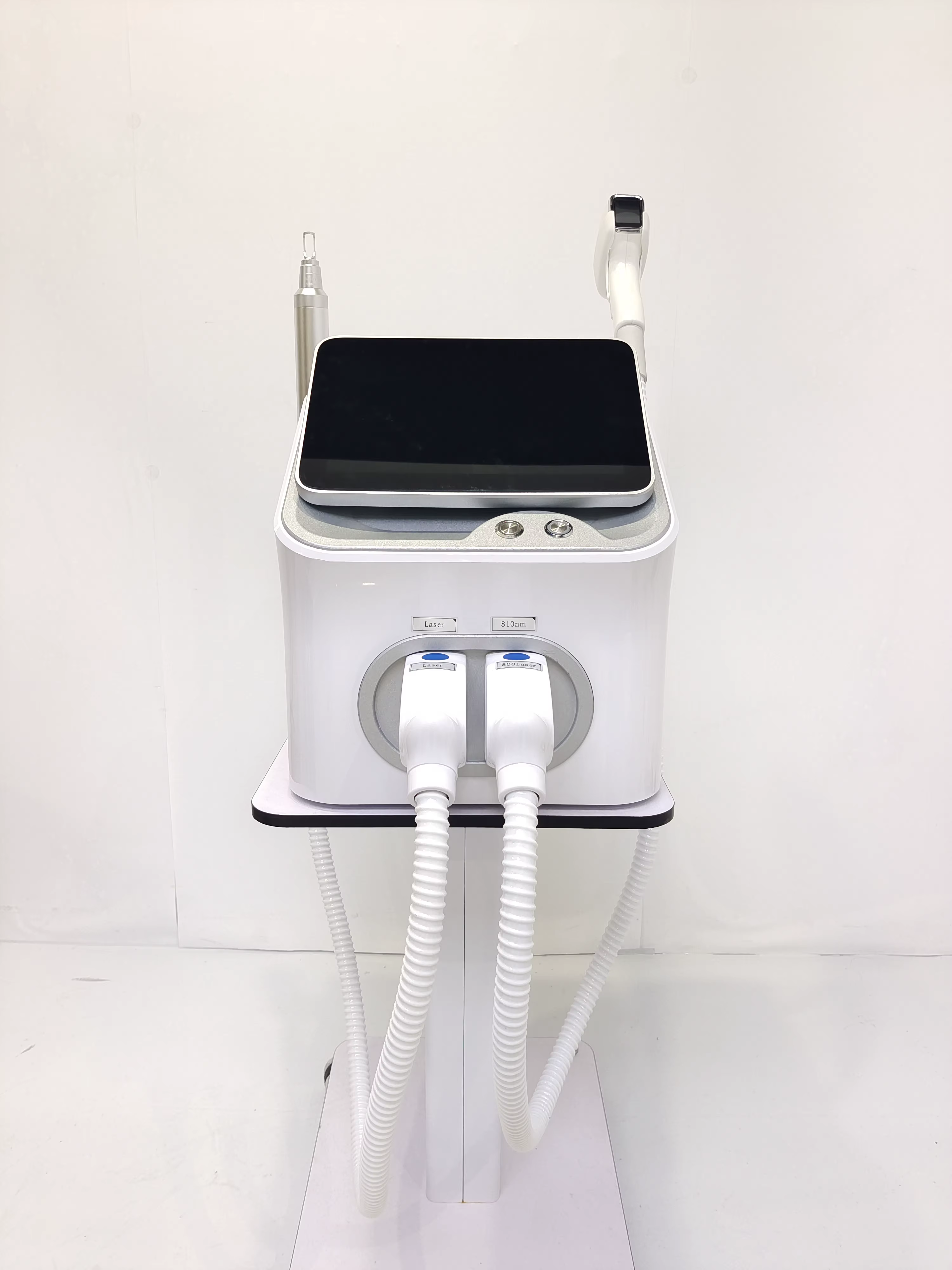 Système d'épilation au laser diode 808 nm et d'élimination des tatouages par picoseconde Soprano Titanium Ice Platinum 2-en-1 pour salons