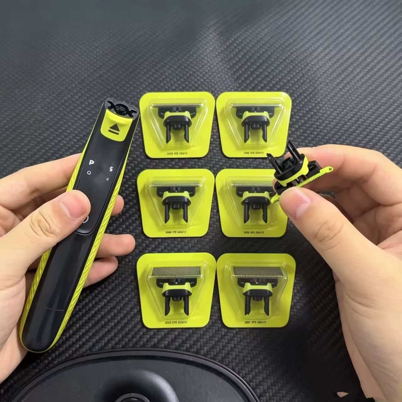 Lames de rechange pour rasoirs électriques