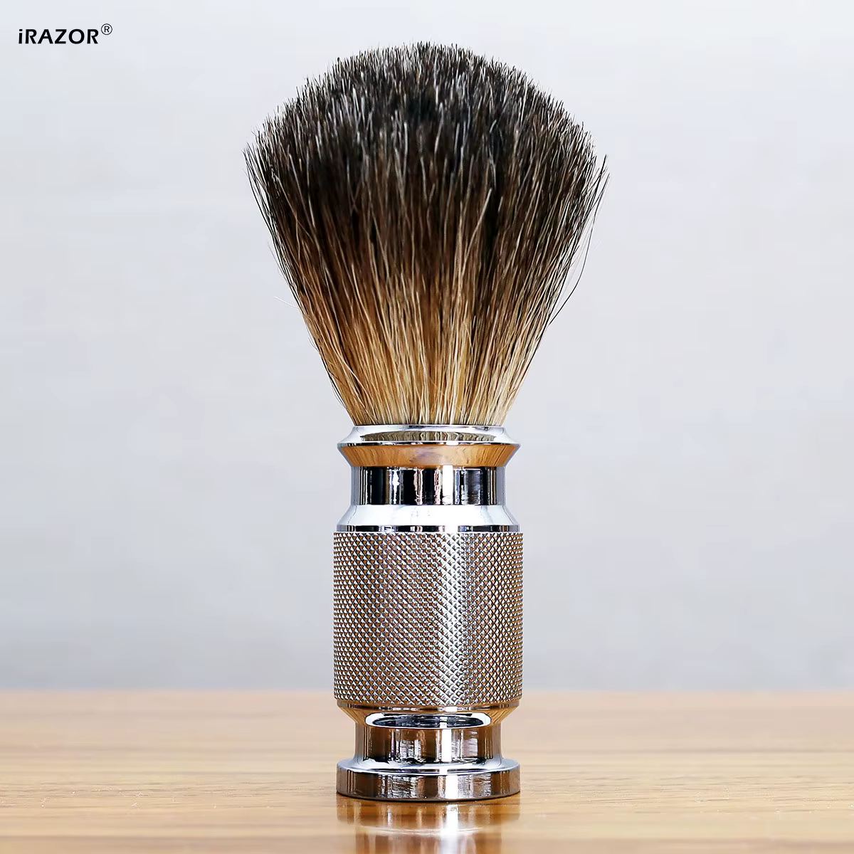 Brosse de rasage classique avec poignée antidérapante