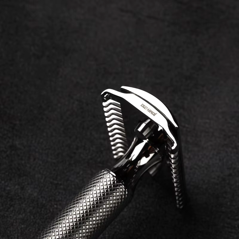 Nouveau rasoir à barbe Yaqi 2026