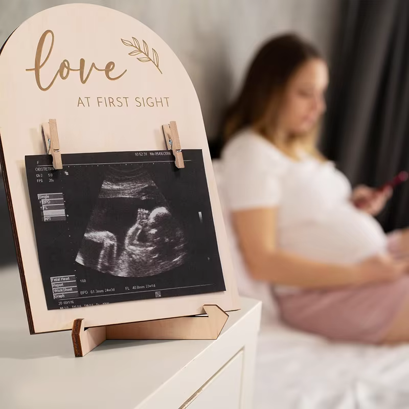 1 ensemble de cadres photo en bois pour l'annonce de la grossesse ou de la naissance d'un bébé, avec échographie.