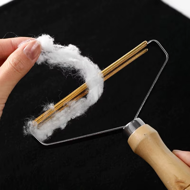 Éliminateur de peluches portable