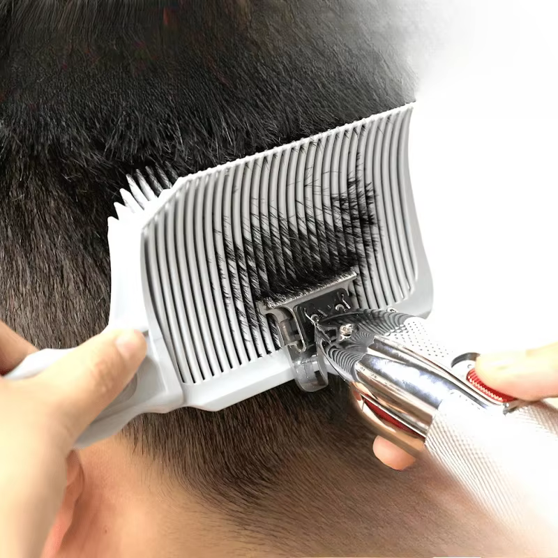 Peigne de coupe de cheveux à dessus plat pour hommes