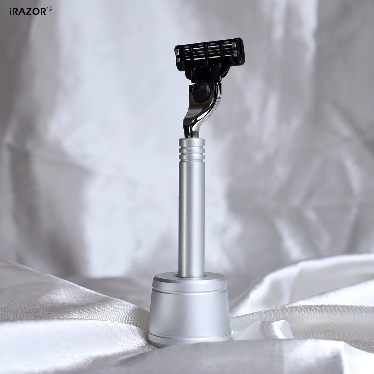 IRAZOR Classic Mach 3 Kit de rasoir 3 couches avec support-barbier