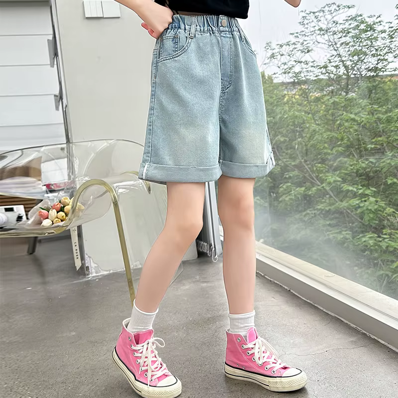 Short en jean délavé pour adolescentes, avec broderie de cœur, demi-mini jean pour enfants de 5 à 14 ans, à la mode, ample, été