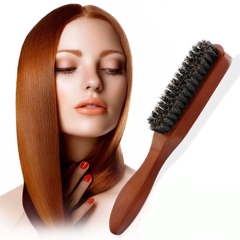 Brosse à barbe en poils de sanglier avec manche en bois pour hommes