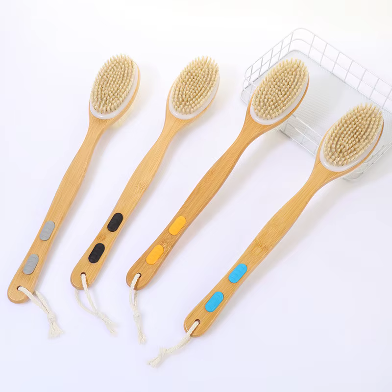 Brosse de douche à poils doux et durs