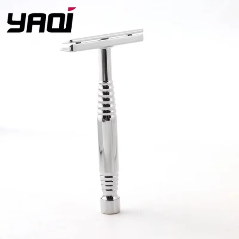 YAQI Romulus rasoir avec aimant