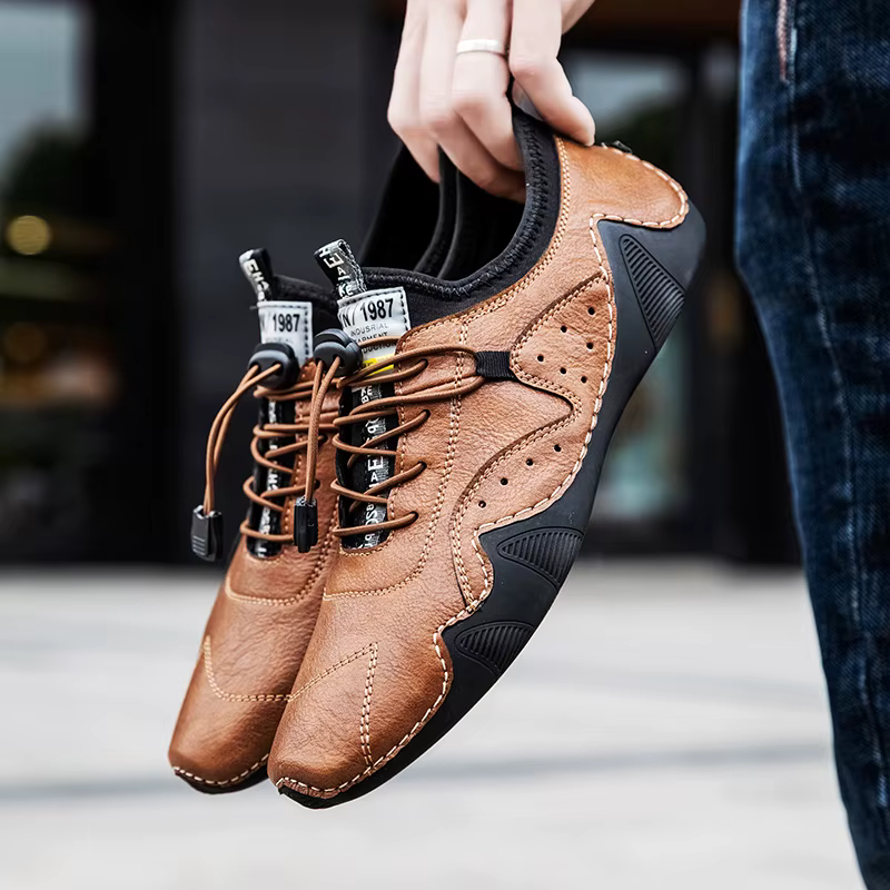 2023 nouvelles chaussures décontractées en cuir hommes baskets plates confortables hommes chaussures faites à la main de luxe mode mocassins haute qualité chaussures pour hommes