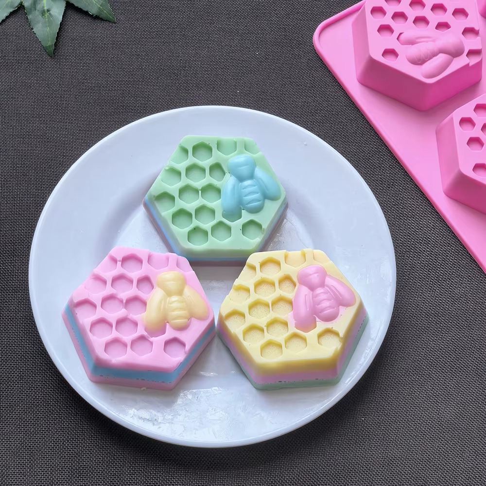 Moule à savon en gel de silice en nid d'abeille, moule en gel de silice d'abeille hexagonale à 6 cavités, adapté au moule de parfum fondu de cire en bâton de lotion de savon