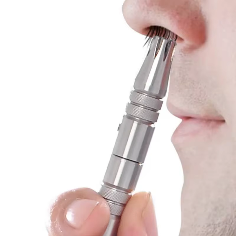 Mini tondeuse manuelle pour le nez et les oreilles