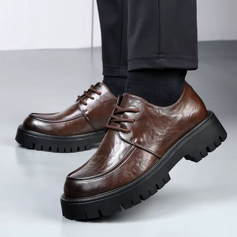 Chaussures de travail en cuir véritable pour hommes, chaussures de travail à fond épais, classiques à lacets, confortables, antidérapantes, à grande tête, Style britannique