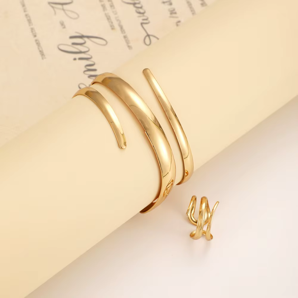 Ensemble de bijoux pour femmes, Bracelet épais européen et américain, couleur or, ligne géométrique, ensemble combiné de bagues, cadeau