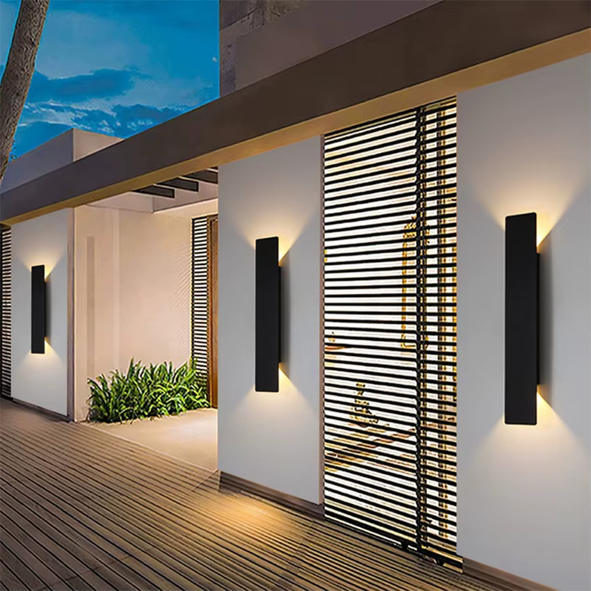 Applique murale extérieure étanche lampe à LED moderne noir blanc aluminium vers le haut lumière inférieure appliques étanche IP65 110V 220V luminaires