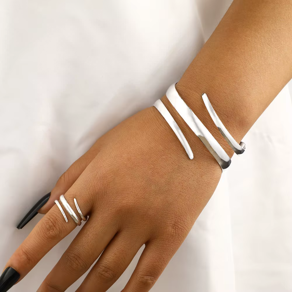 Ensemble de bijoux pour femmes, Bracelet épais européen et américain, couleur or, ligne géométrique, ensemble combiné de bagues, cadeau
