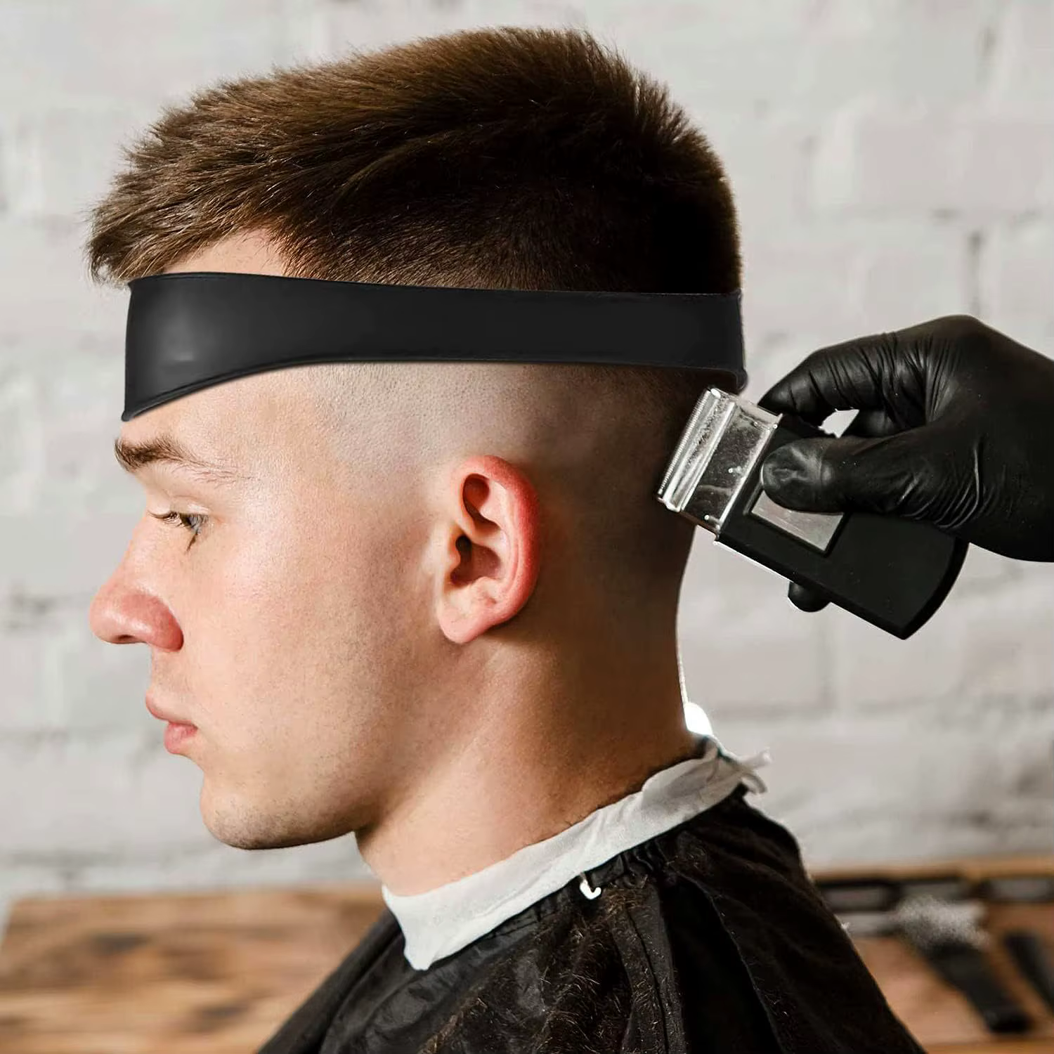 Modèle de rasage de coupe de cheveux en Silicone