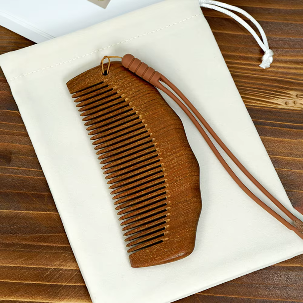 Peigne en bois naturel pour femme, massage du cuir chevelu, peigne à cheveux avec lanière et support de sac à cordes de proximité, usage touristique sec, soins des cheveux
