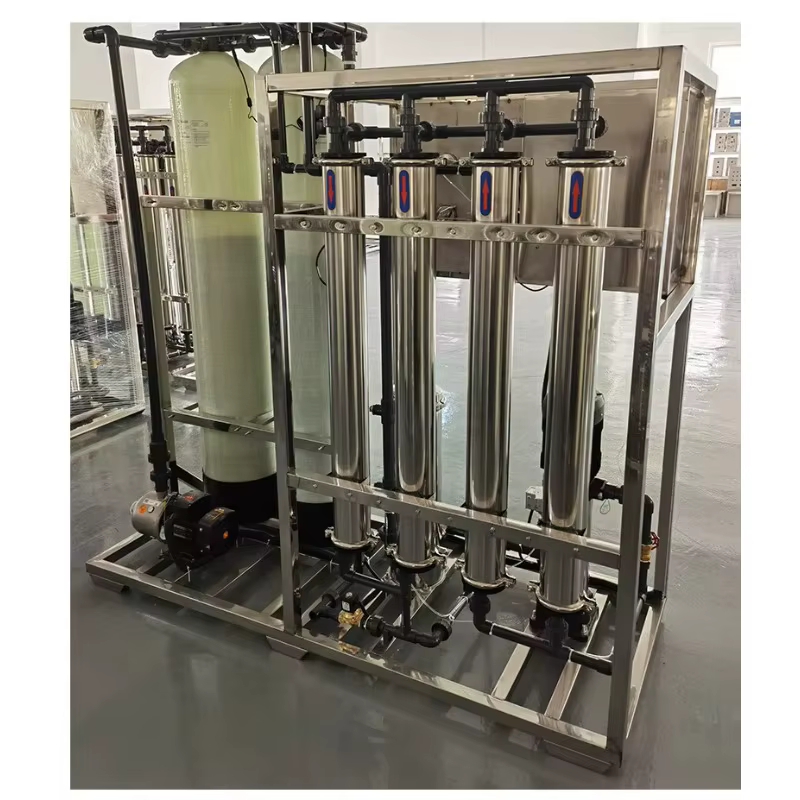 Équipement de traitement d'eau pure industrielle sur mesure 1000L/H 1 tonne, système d'osmose inverse RO pour eau potable directe