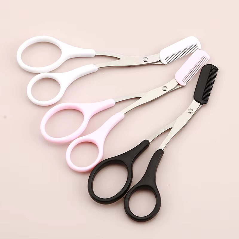 Ciseaux de précision pour sourcils