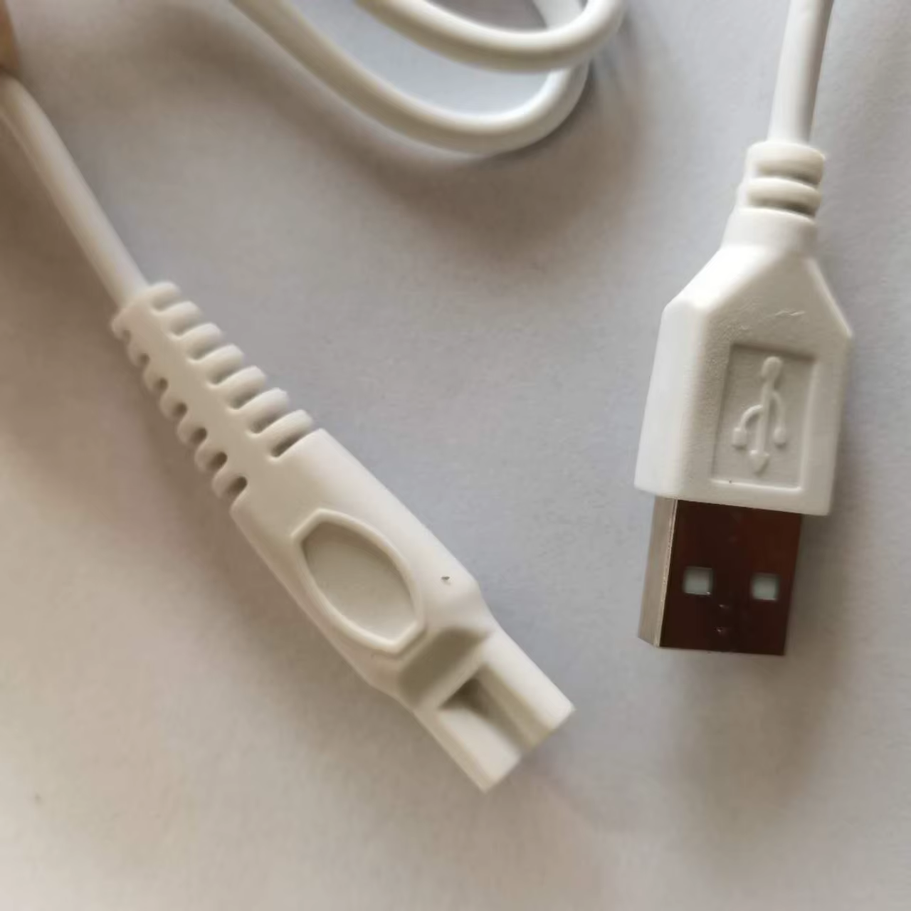 Chargeur d'origine Kemei 8001