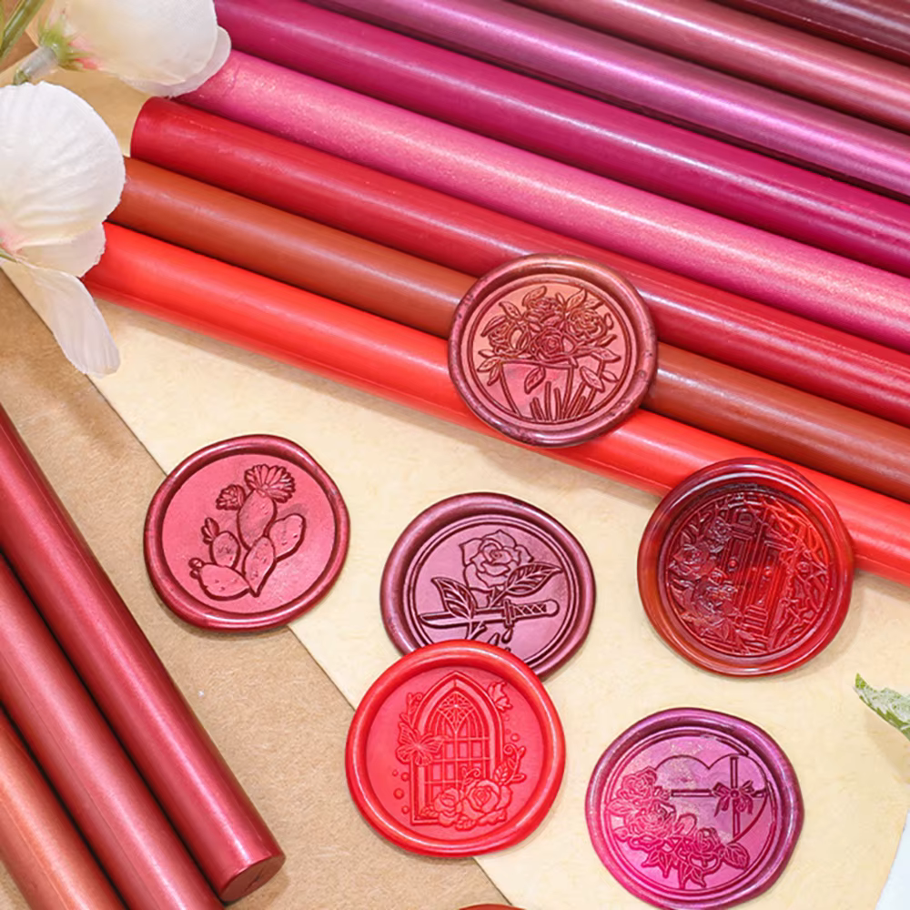 10 bâtonnets de cire à cacheter dans une boîte, disponibles en plusieurs couleurs, cire pour estampage, perles de cire pour la décoration DIY d'enveloppes, d'invitations de mariage, de cartes de vœux,