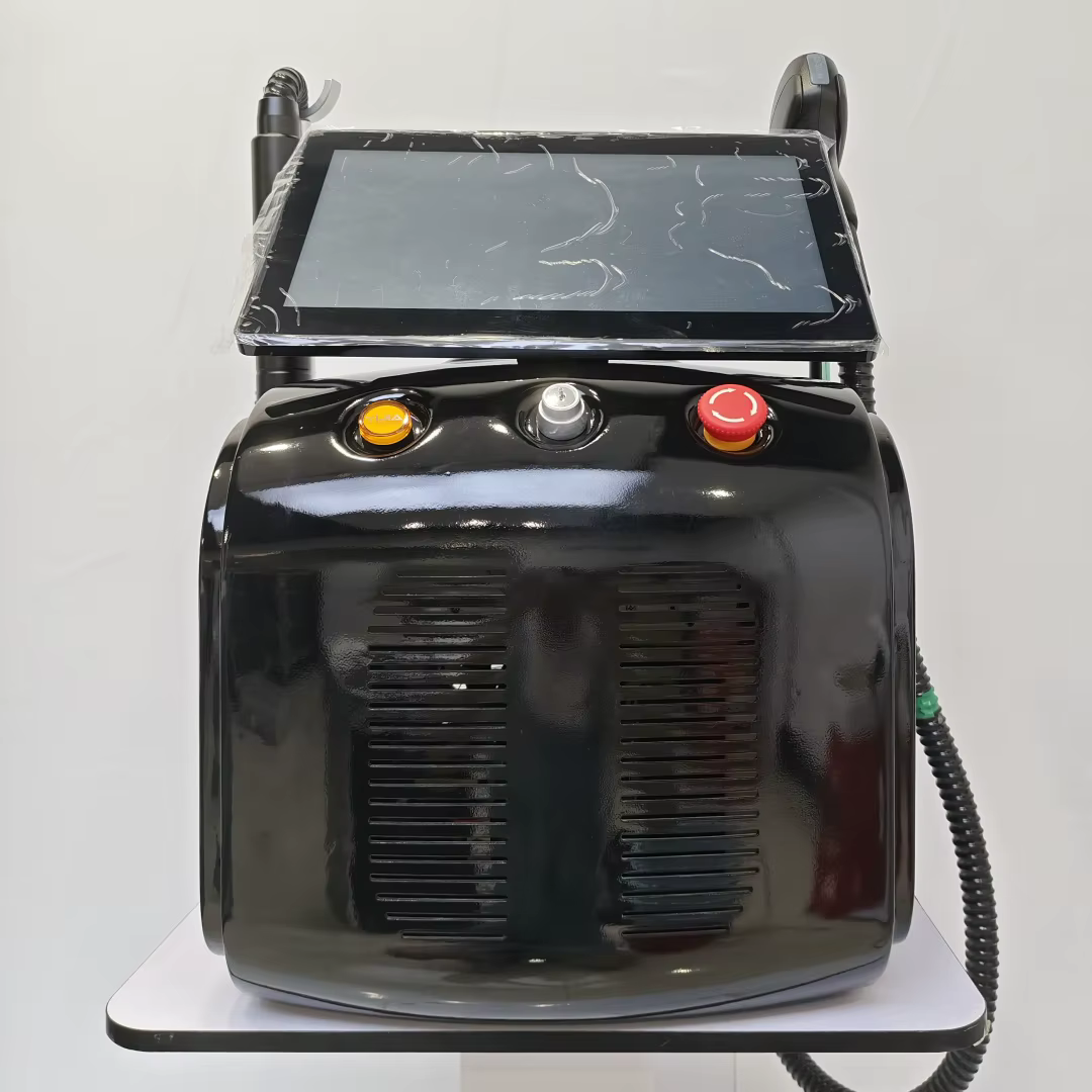 Machine d'épilation à technologie FAC 4 en 1 Soprano Titanium Ice 755 808 940 1064nm ND YAG RF IPL Indolore